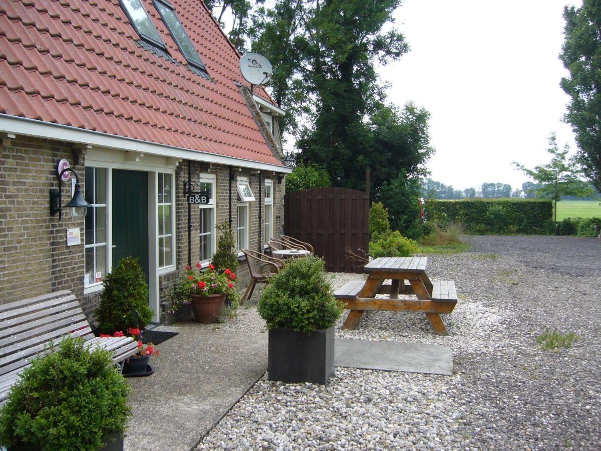 Bed and Breakfast De Stjelp Pleats Lemmer Exterior foto