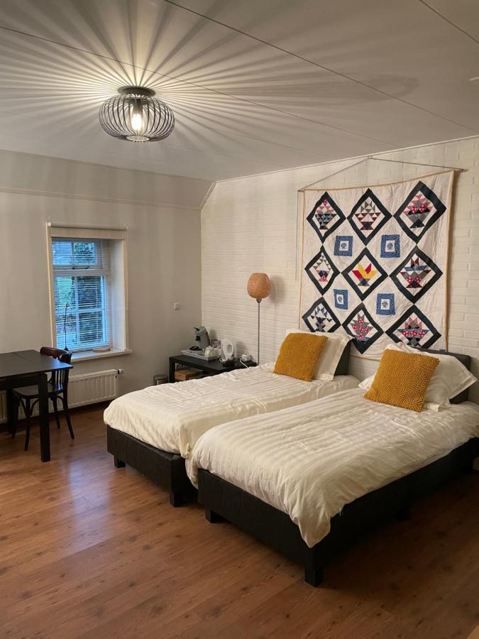 Bed and Breakfast De Stjelp Pleats Lemmer Exterior foto